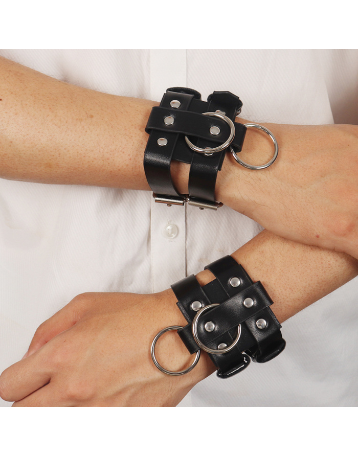 MUÑEQUERAS SLAVE BLACK